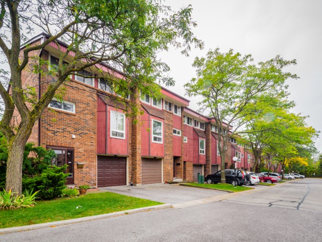 3000 Midland Avenue Townhouses photo