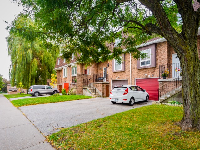 80 Dundalk Drive Townhouses hero image