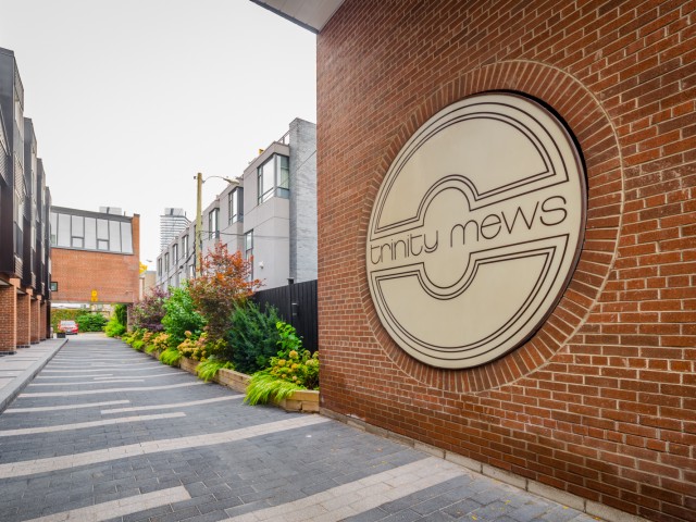 Trinity Mews photo