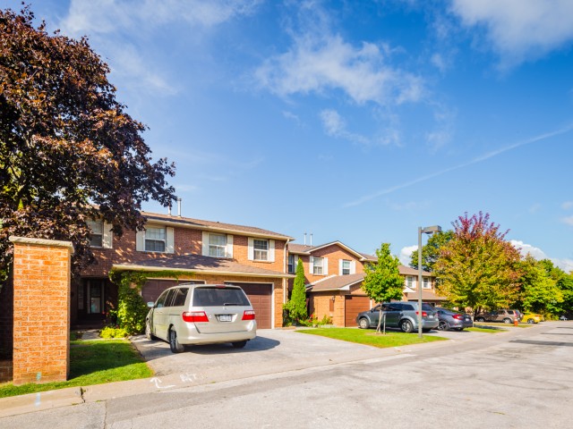 25 Whitecap Boulevard Townhouses photo