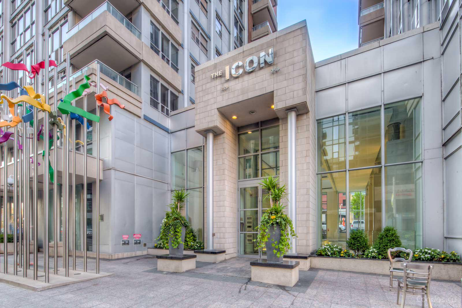 Icon Ⅱ at 250 Wellington St W, Toronto 1