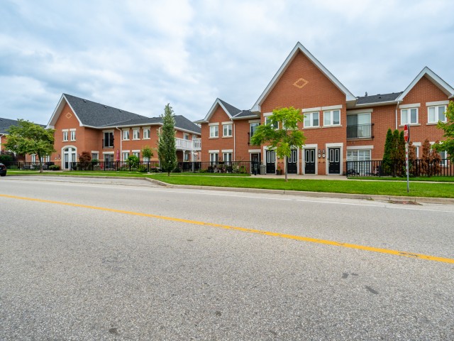 1701 Lampman Avenue Townhouses photo