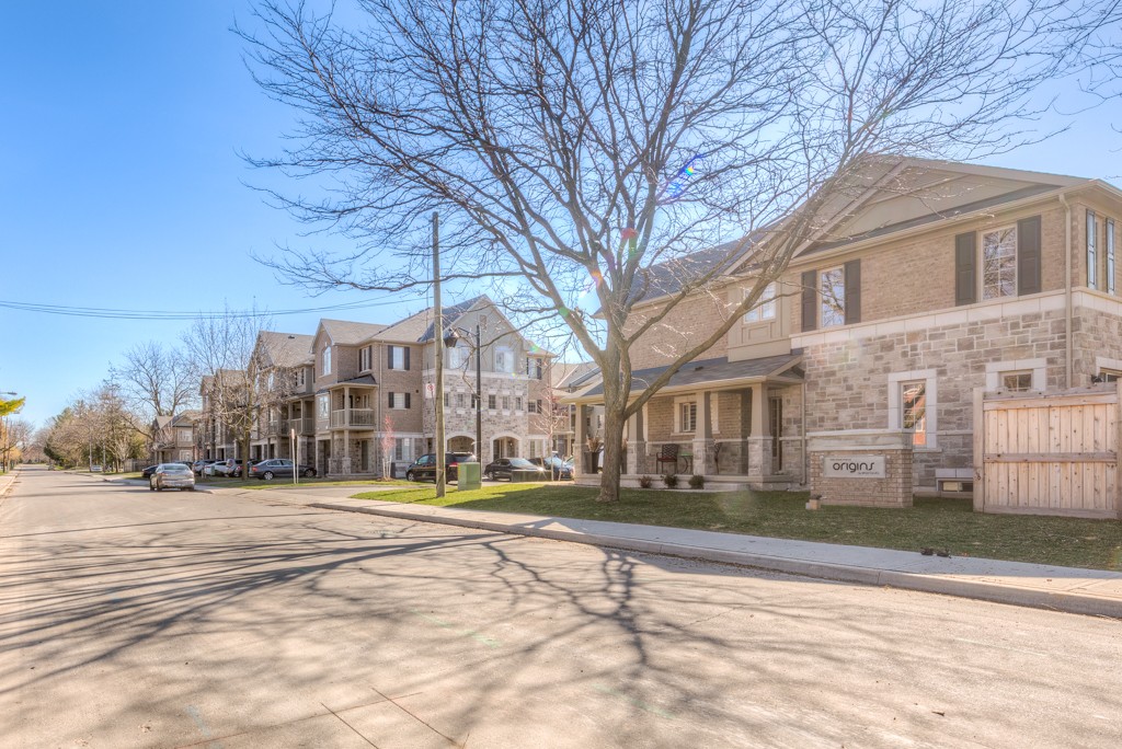 2086 Ghent Condos 2086 Ghent Ave 4 Condos for Sale Condos.ca