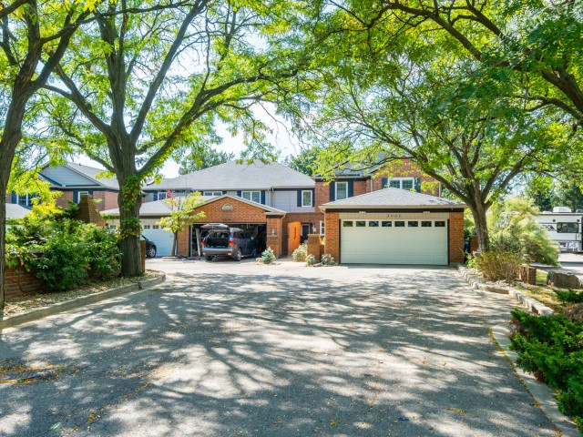 2006 Brant Street Townhouses hero image