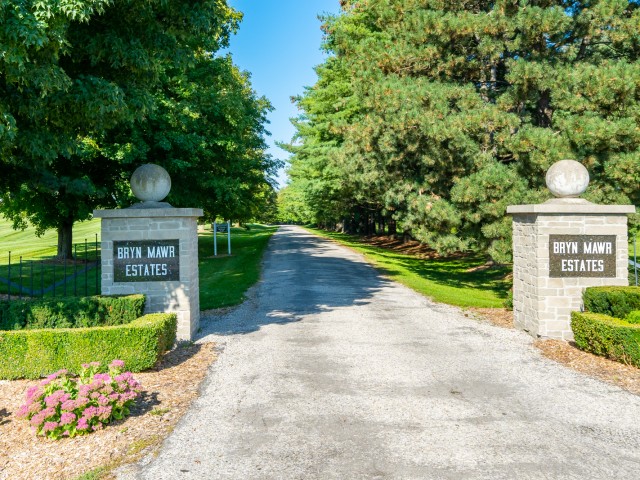 Bryn Mawr Estates hero image