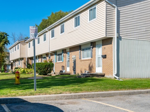 40 East Street Townhouses hero image