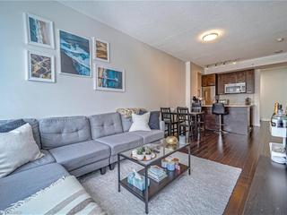 2005 - 295 ADELAIDE Street W