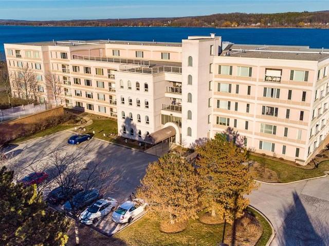 406 - 2555 3rd Avenue W