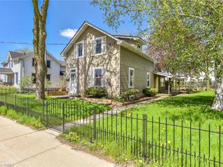 16 MCRAE Street