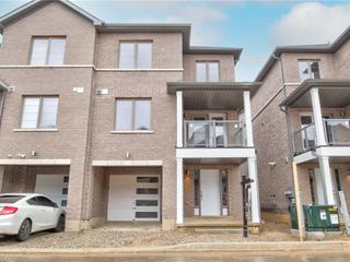 17 - 205 West Oak Trail