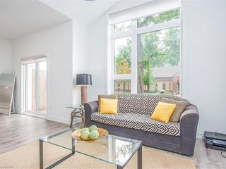14 - 110 FERGUS Avenue