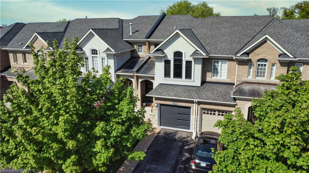 3395 Hayhurst Crescent, Oakville For Sale 1,589,900 Condos.ca