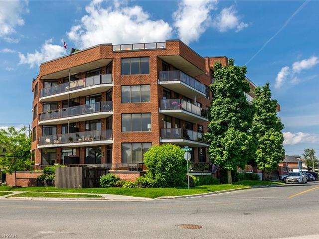 308 - 2 George Street N