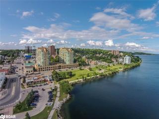 809 - 140 Dunlop Street E