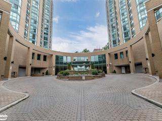 1409 - 140 Dunlop Street E