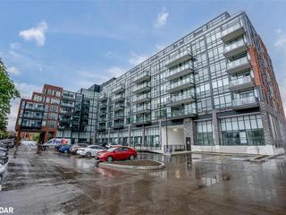 610 - 681 Yonge Street