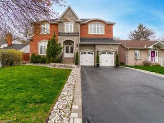1529 Applewood Road