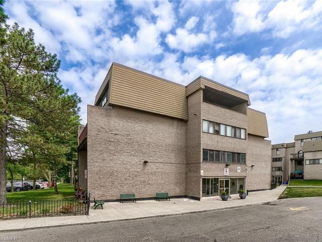 116 - 2095 Roche Court, | Unavailable, 40279901 | Condos.ca