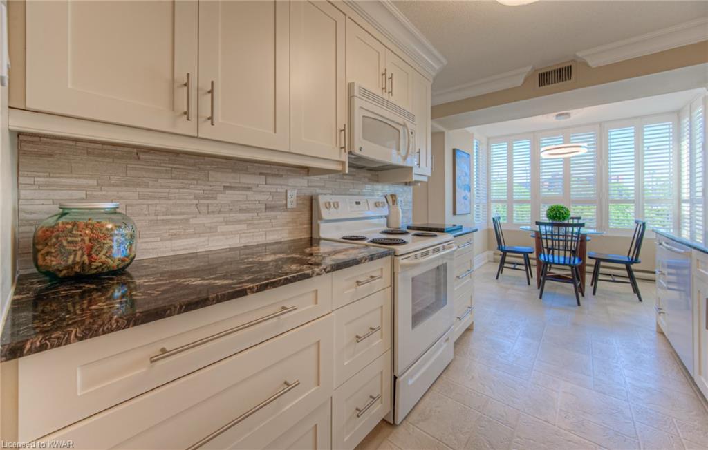 207 30 Blue Springs Drive, Waterloo Unavailable, 40280520 Condos.ca