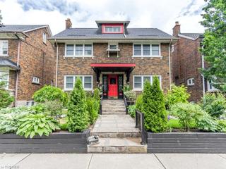 49 Halford Avenue