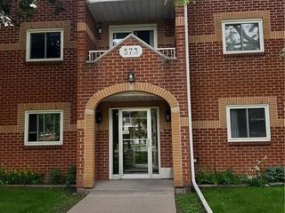 304 - 573 Armstrong Road
