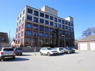 501 - 120 Mansion Street