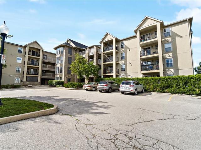 408 - 1431 Walker's Line