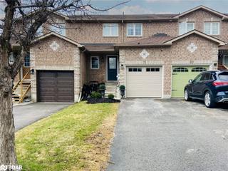 71 Lion's Gate Boulevard