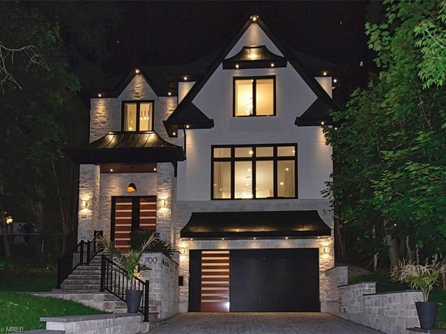 700 Hillcrest Road