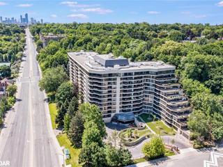 707 - 3900 Yonge Street