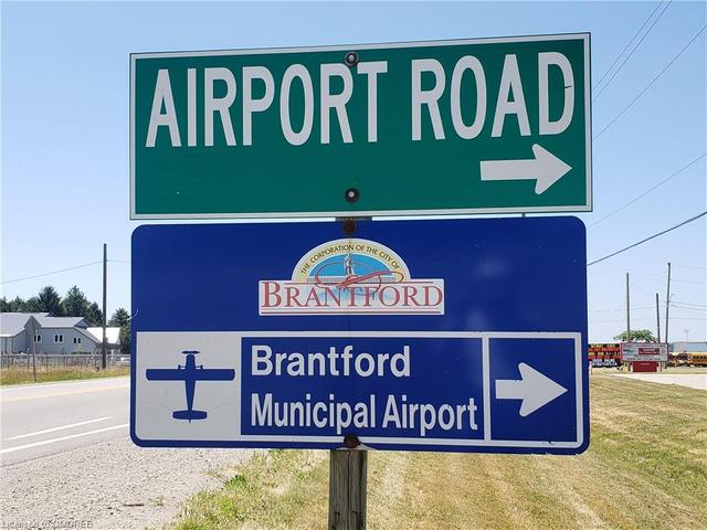 922-942 Colborne Street W