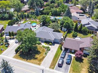 16 Plainsman Road