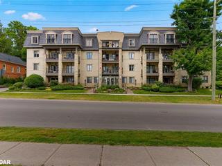 104 - 200 Collier Street