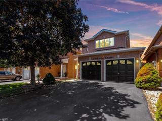 776 Escobar Crescent