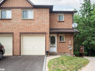 13 Evergreen Court