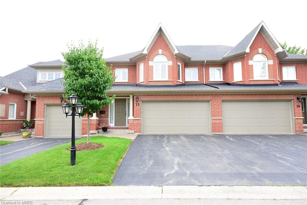 15 2165 Country Club Drive, Burlington Unavailable, 40294520