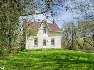 7465 Concession 2 Road