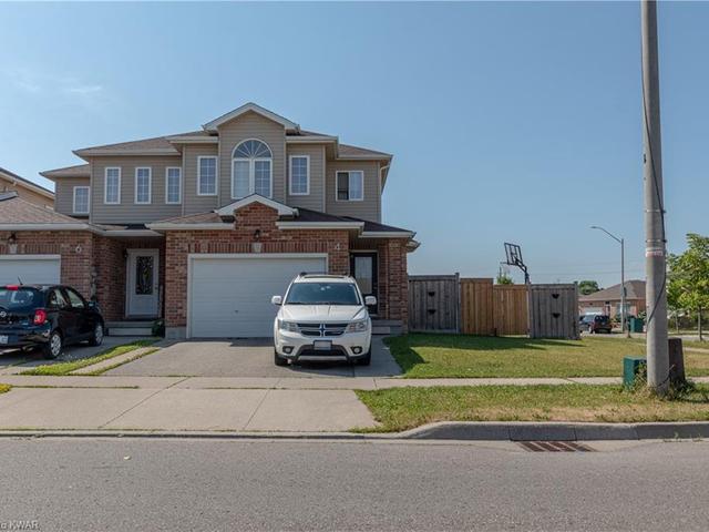 4 Broadoaks Drive