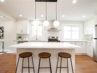 2855 Arvida Circle