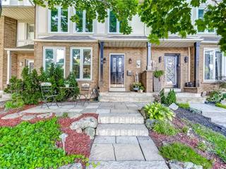 99 Cove Crescent