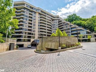 816 - 3900 Yonge Street