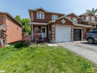 439 Ferndale Drive S