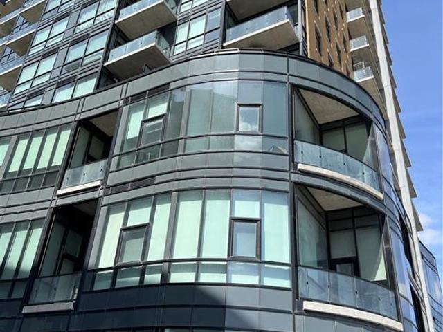 1409 - 100 Garment Street