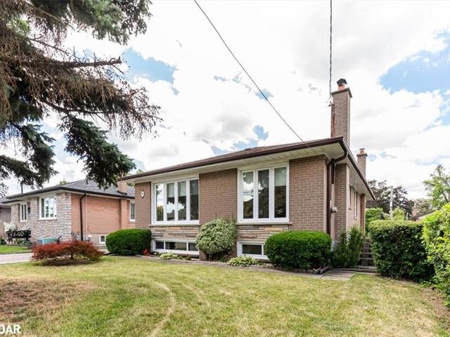 20 Snowberry Avenue