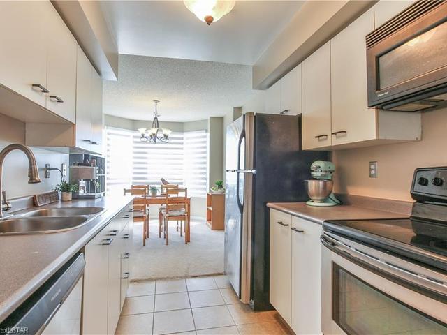 502 - 30 Chapman Court