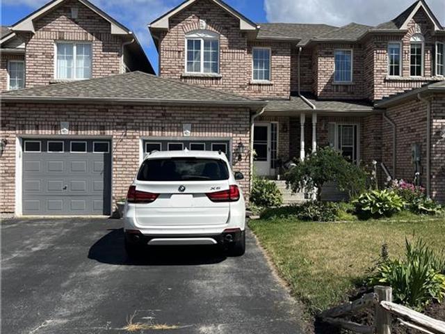 8 Wildwood Trail