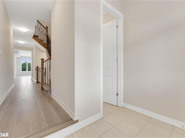 82 Ferragine Crescent