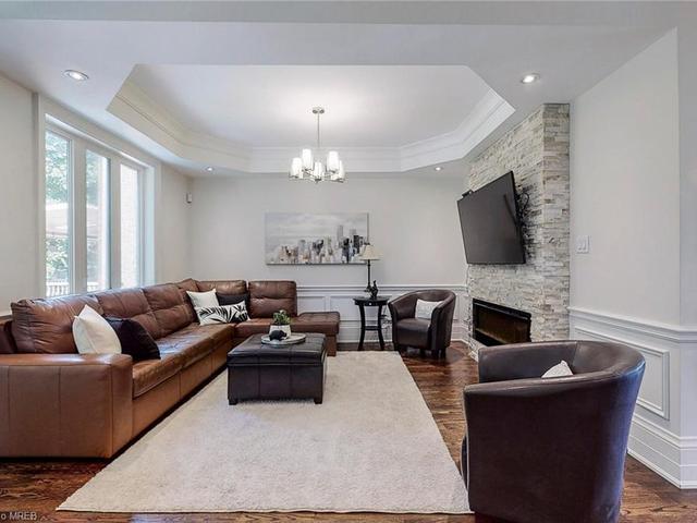 38 Noranda Drive