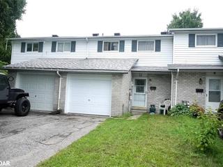 111 Scott Crescent