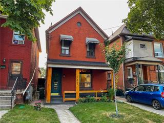 141 Wentworth Street N